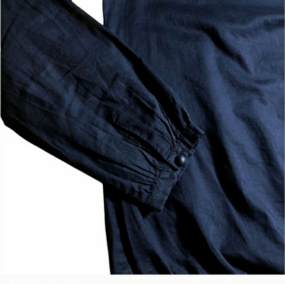 TORY BURCH Navy Embellished Split Crew Neck Top Sz 6 - Picture 6 of 6